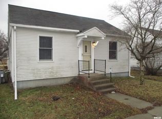 1224 13th Ave, Fulton, IL 61252