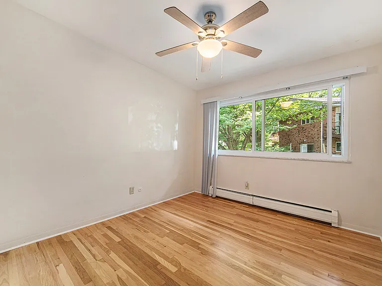 522 Ventura Ct — Photo 16