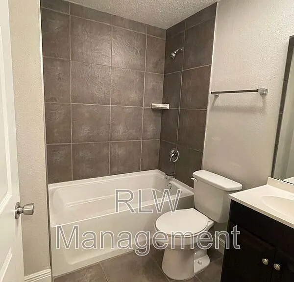 528 E Citrus Ave #1 — Photo 7