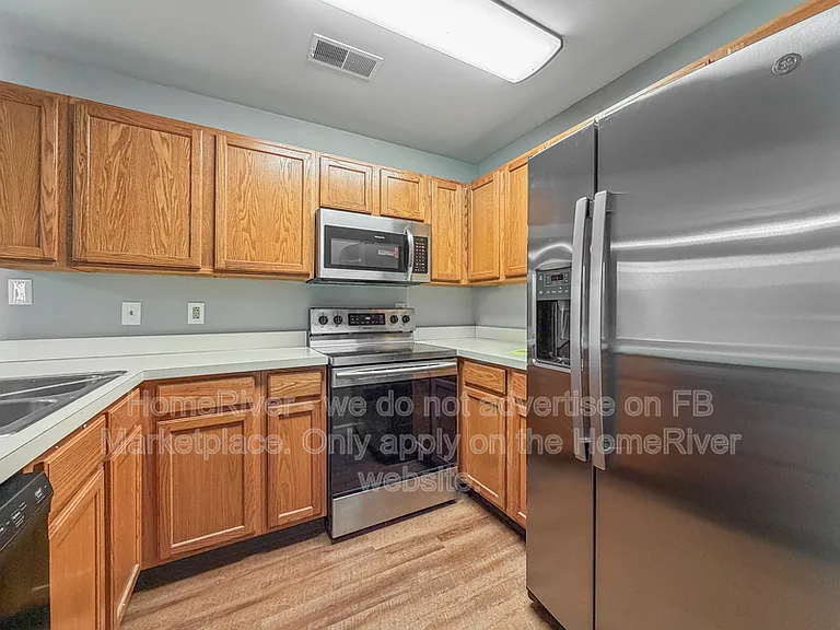 455 Patchen Dr — Photo 10