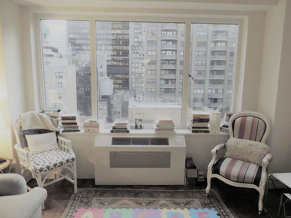 1st image of 40 Central Park S #17G