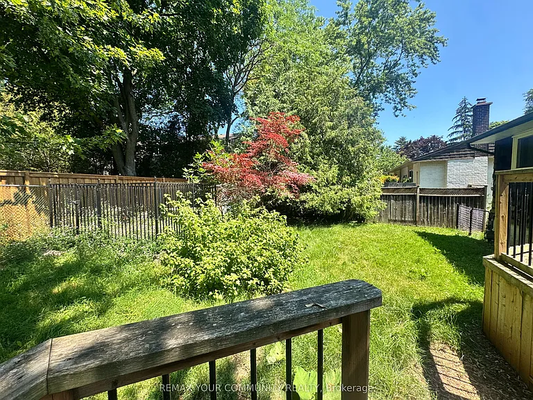 2063 Waters Edge Dr — Photo 22