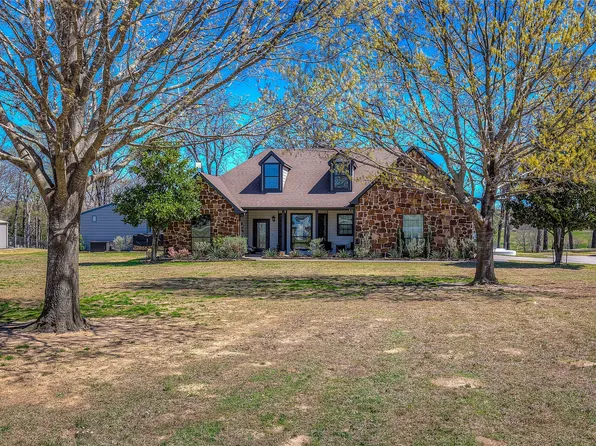 385 Rs County Rd #3390, Emory, TX 75440