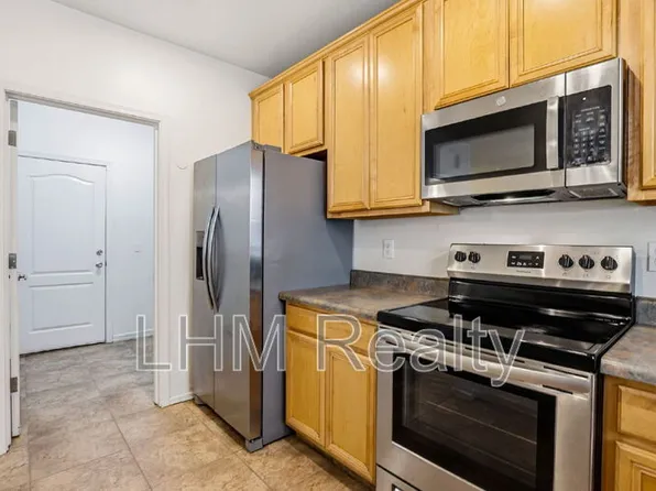 15818 N 25th St, Phoenix, AZ