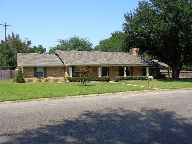 1st image of 607 Meadow Dr