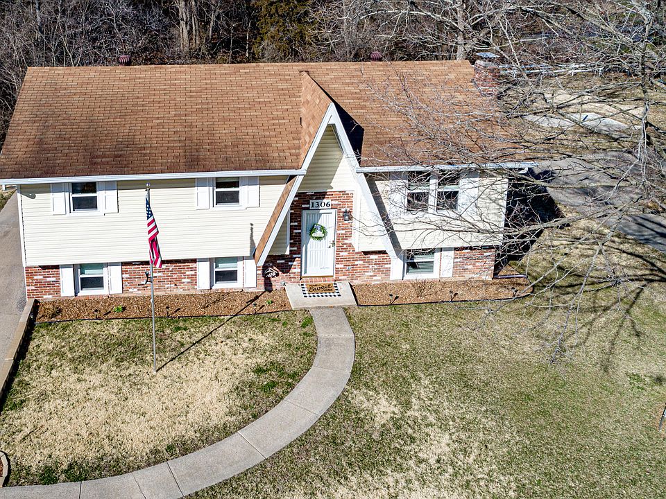 1st image of 1306 Satinwood Dr
