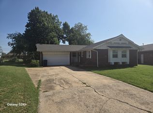 2713 Winston Rd, Oklahoma City, OK 73120