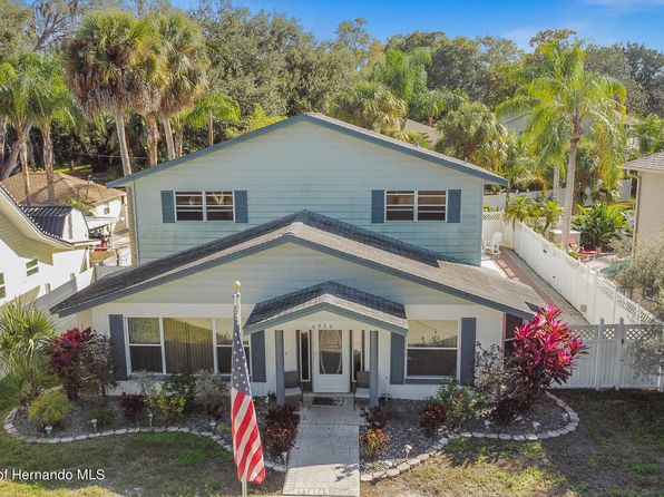 Floating Home Fl Real Estate 7 Homes For Sale Zillow