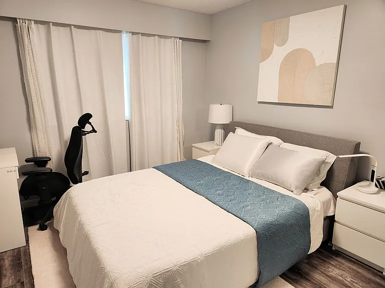 2335 York Ave #207 — Photo 10