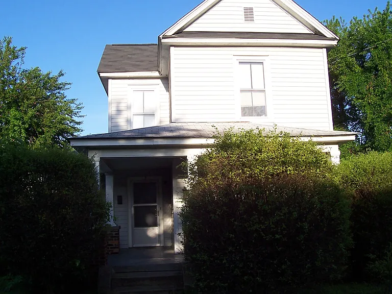 709 Dillard St #2 — Photo 2