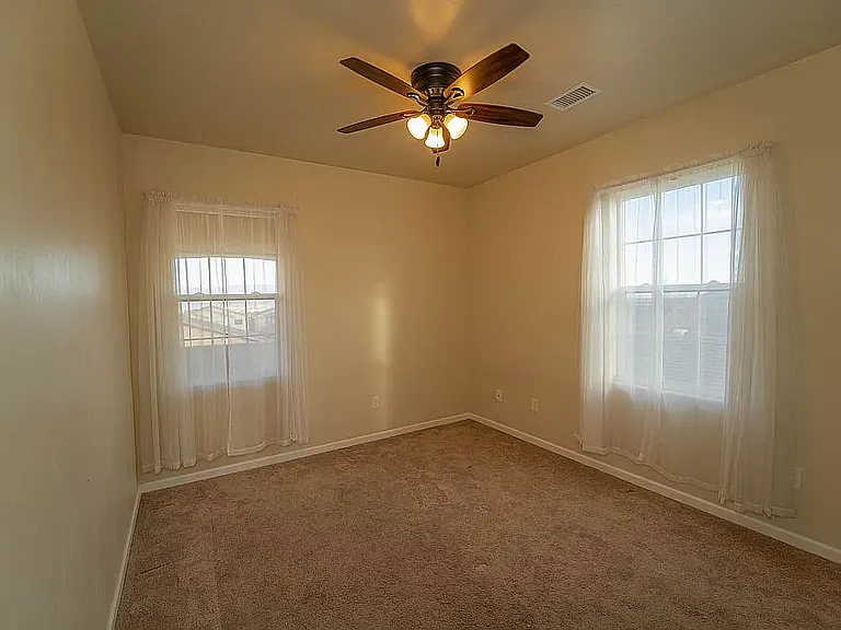 820 Serrano Pointe St NW — Photo 23