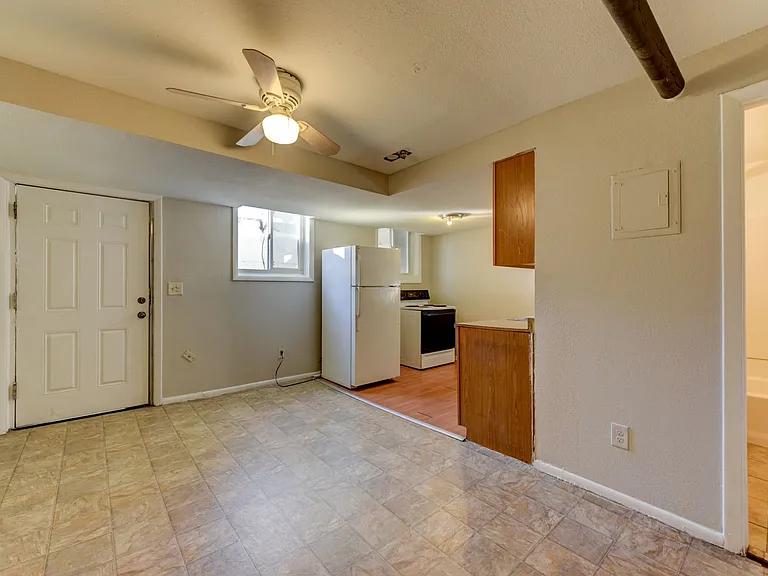 1869 W Mosier Pl — Photo 8