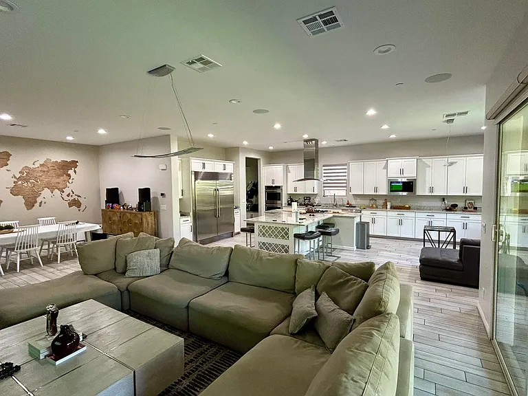 2830 Athena Hill Ct — Photo 5