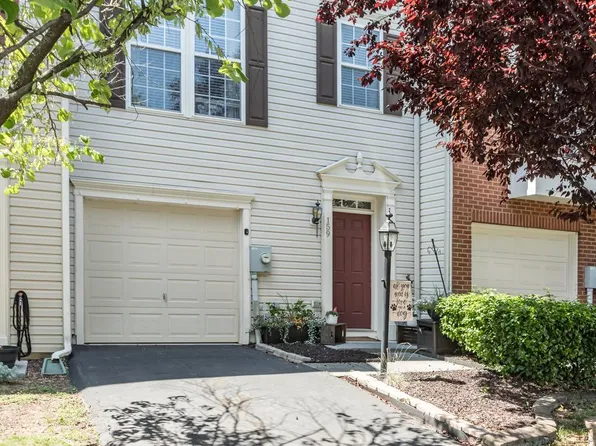 159 Pittman Ct, Stephens City, VA 22655
