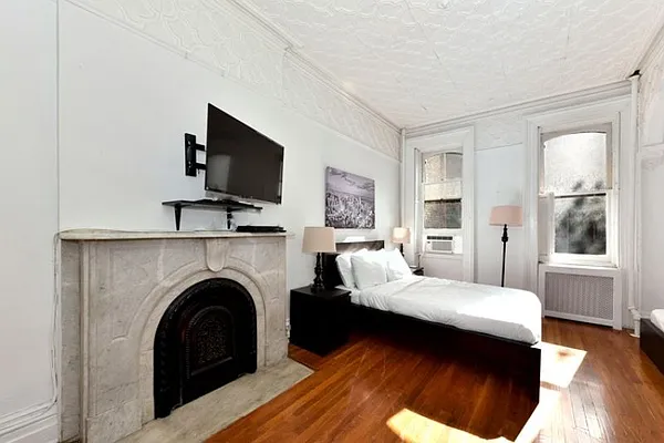 Rented by Eisenberg Exclusives | media 13