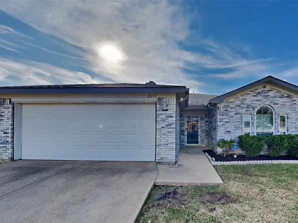 2371 Laurel Hill Ln, Fort Worth, TX 76133