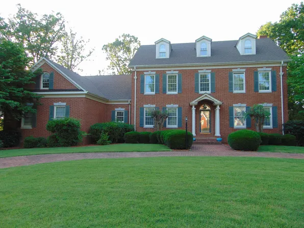 112 Shadow Wood Ln, Florence, AL 35633