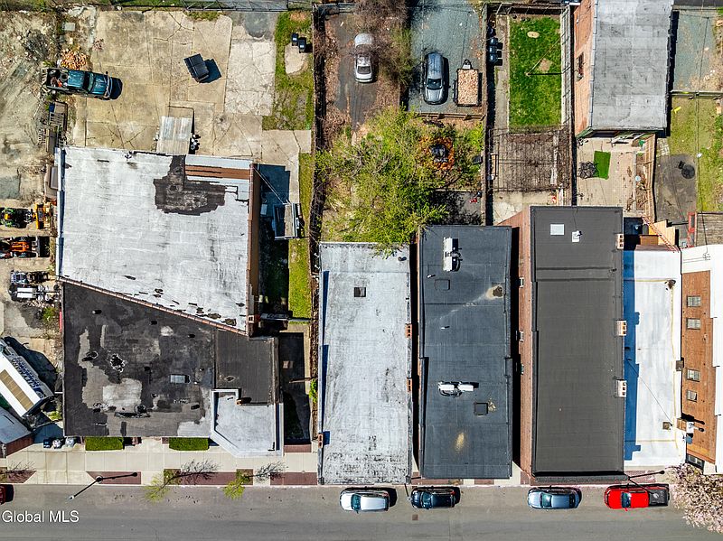 3rd image of 259 3rd Street