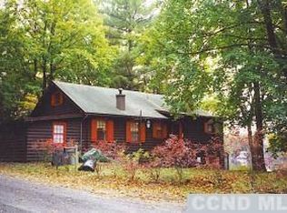 7 Marina Dr, Chatham, NY 12037