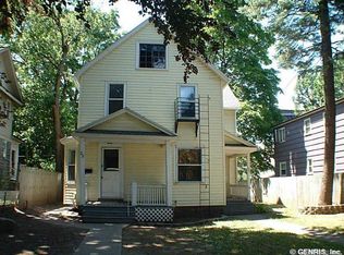 25 Cobbs Hill Dr, Rochester, NY 14610