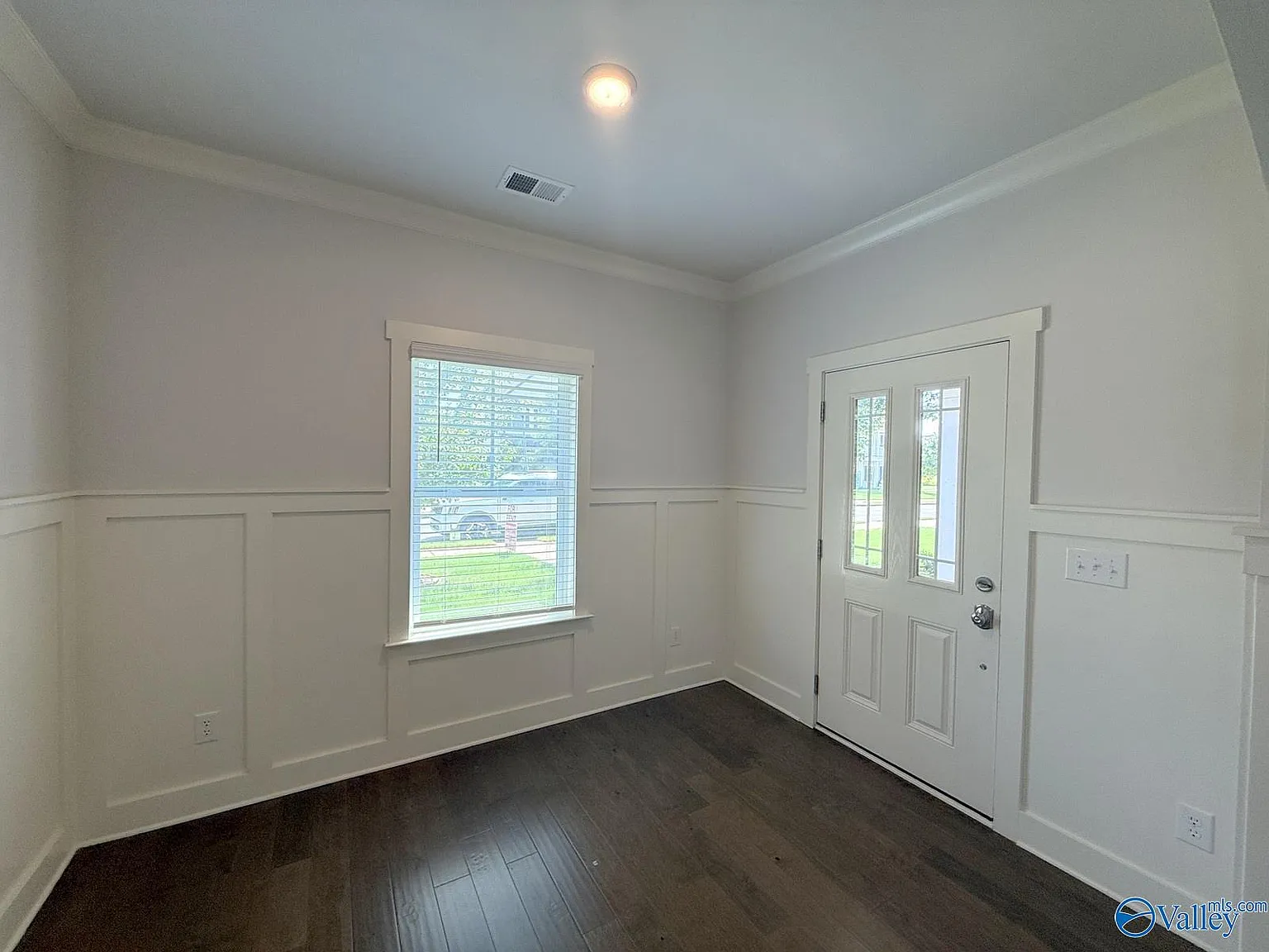 4 bed, 3.0 bath, 2762 sqft, $2,500 — Photo 3