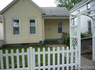 1130 N 10th St, Springfield, IL 62702