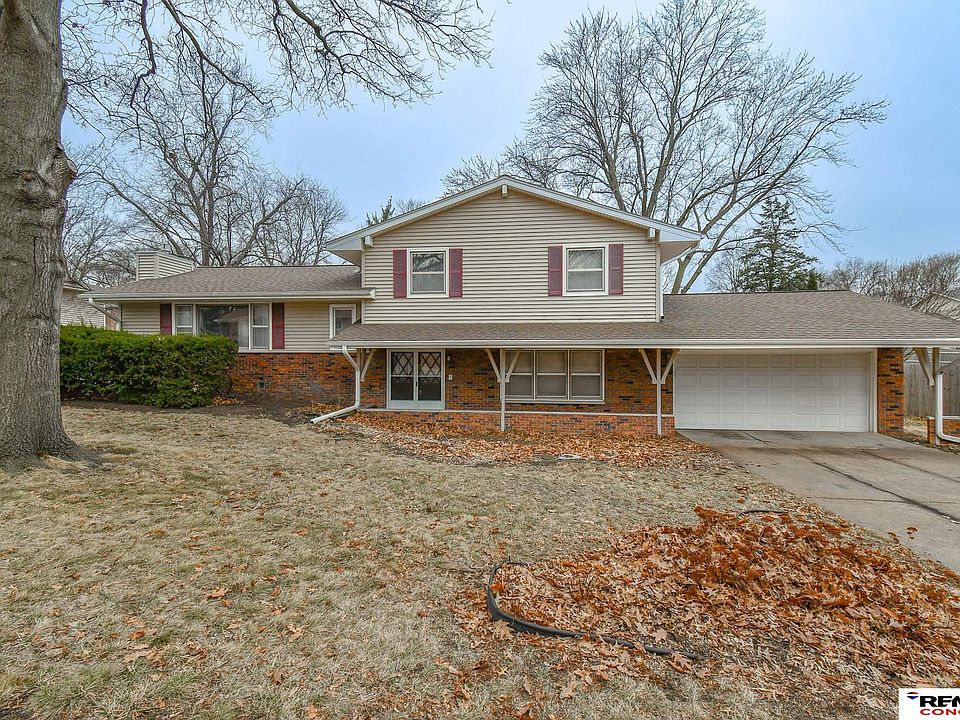 1st image of 1901 Oakdale Ave