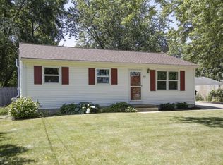 2812 Glendale Blvd, Kalamazoo, MI 49004