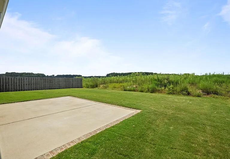 236 Cherry Laurel Dr — Photo 32