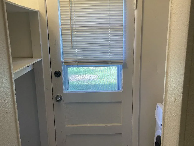 190 Washington Ave #9 — Photo 16