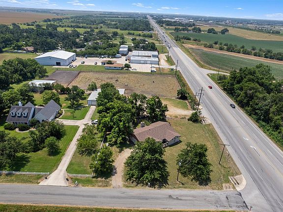 2nd image of 20 County Road 408