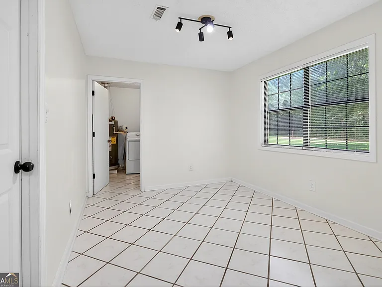 11525 Matthews Trl — Photo 12