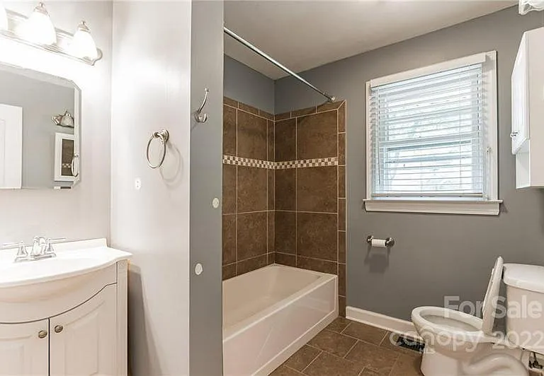 7605 Summerfield Rd — Photo 18