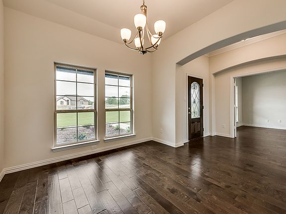 5th image of 2714 Naomi Ct