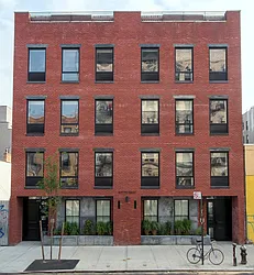 125 South 1st Street in Williamsburg