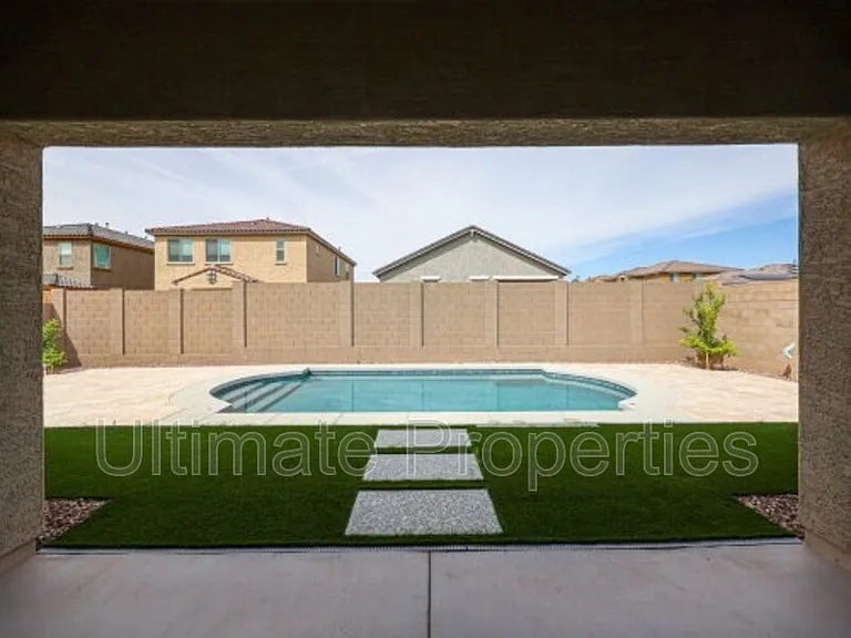 28422 N 131st Dr — Photo 22