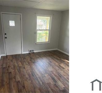 908 S 2nd Ave, Canton, IL, 61520