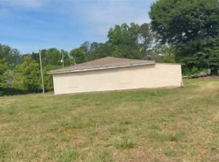 306 Chance Rd, Marietta, GA 30066