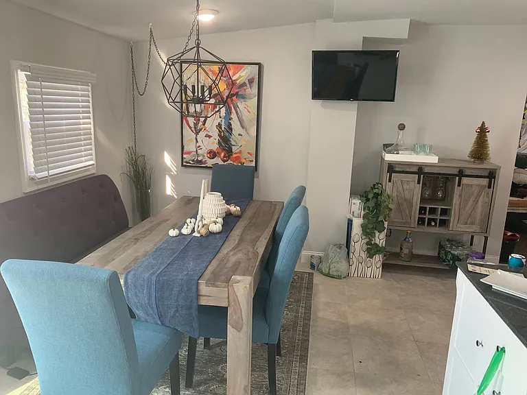570 Eagle Rock Ave — Photo 6