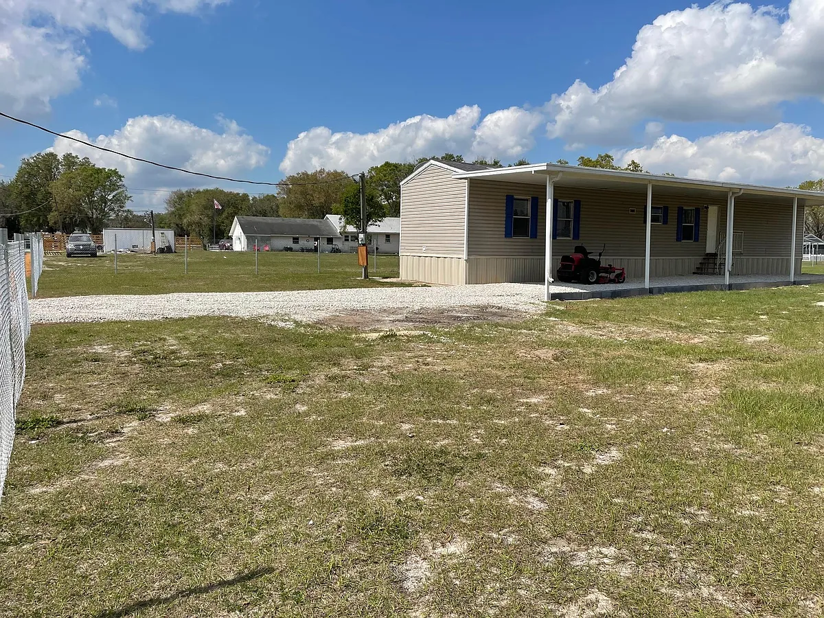 Building Photo - 1714 Kenneth Ln