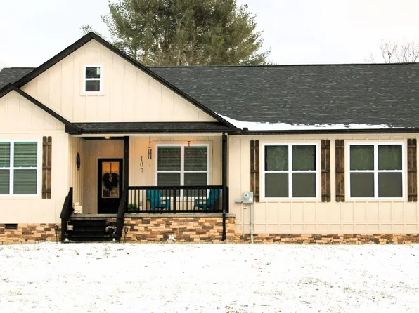 107 Oscar Taylor Rd, Jamestown, TN 38556