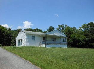 93 Ritenour Ln, Maurertown, VA 22644