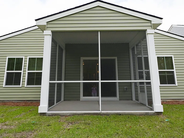 128 Kingswood Cir — Photo 37