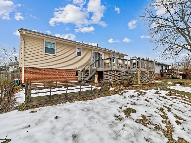 14625 Batavia Dr — Photo 30