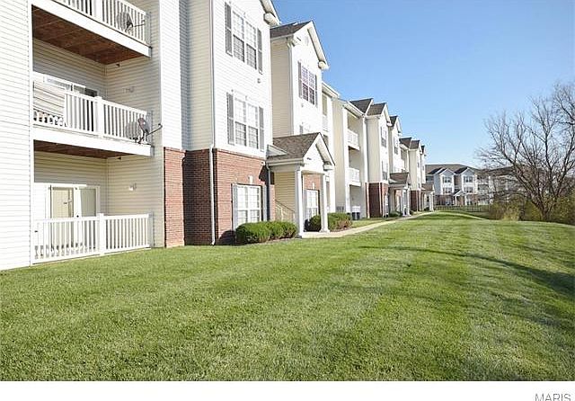 1st image of 42 Kassebaum Ln APT 309