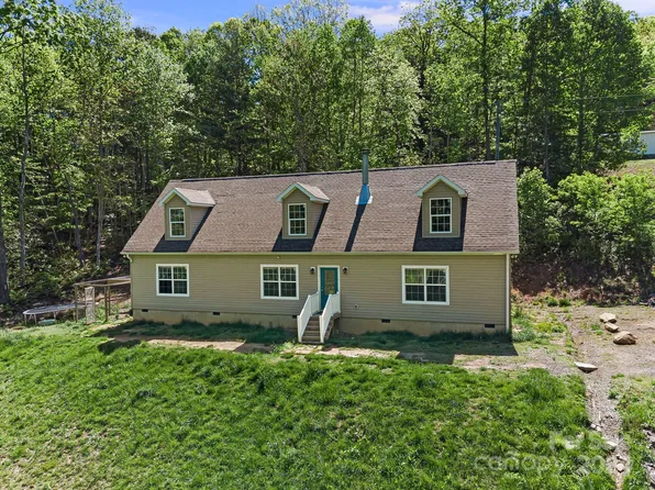 14 Tom Worley Rd, Leicester, NC 28748