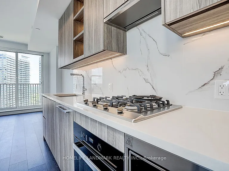 18 Esther Shiner Blvd #2611 — Photo 29