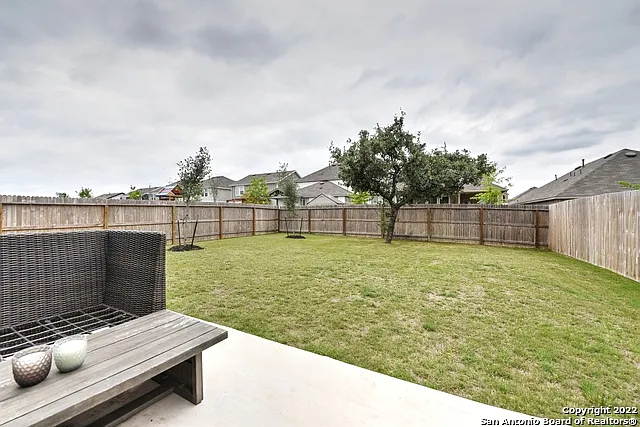 7807 Cottonwood Rdg — Photo 5