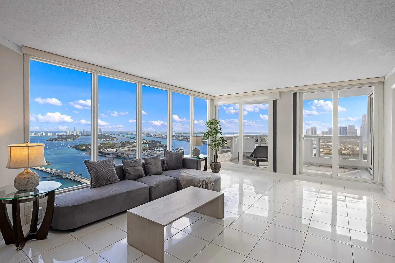 2 bed, 2.0 bath, 1506 sqft, $7,541 — Photo 1