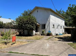 1011 SW 10th St, Corvallis, OR 97333